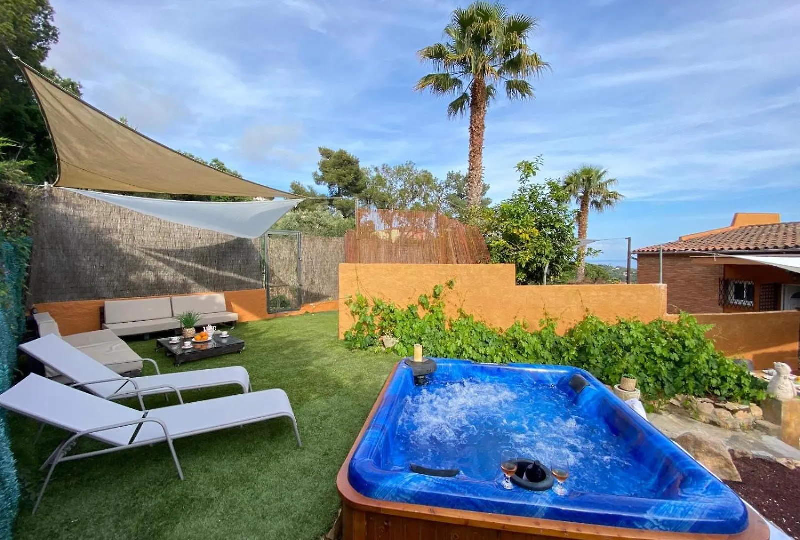Duna House Lloret De Mar - Apartments With Views Of The Beach 0*,