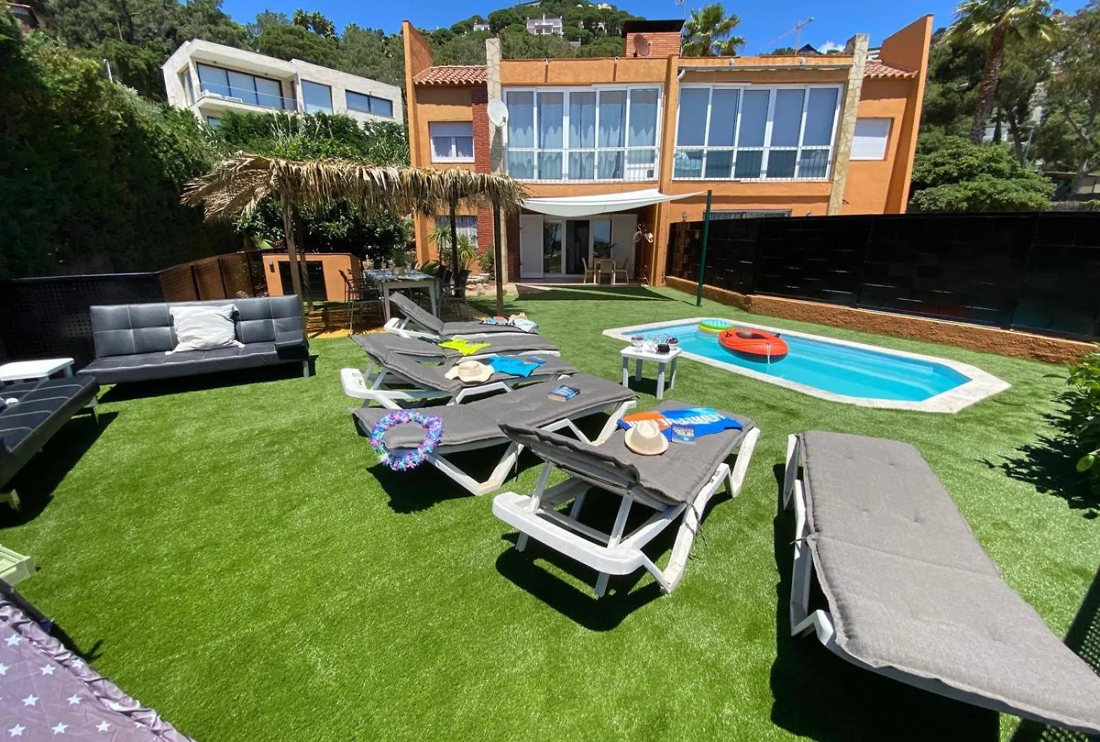Duna House Lloret De Mar - Apartments With Views Of The Beach 0*,